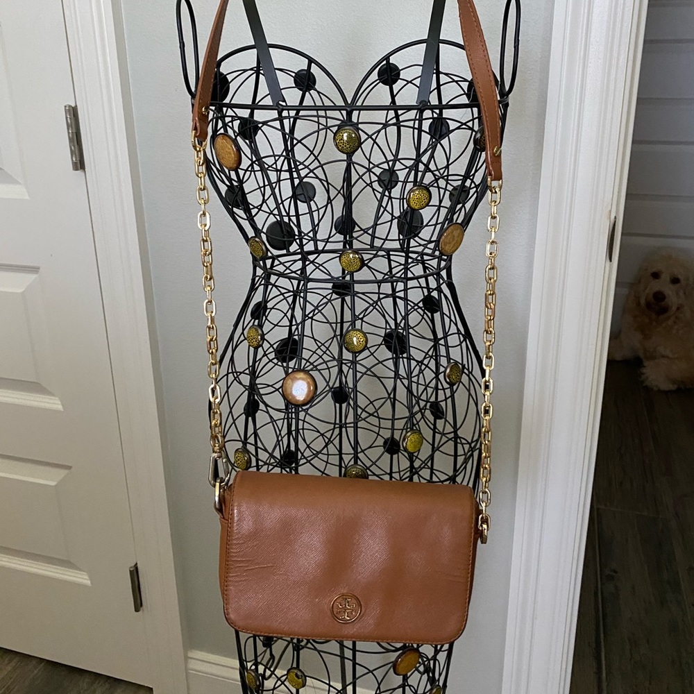 Tory burch crossbody bag